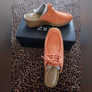 Naturalizer Orange Suede Mules